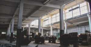 人物のいない工業設備・小野工業高校の3学科と2027年度推薦入試を解説する記事サムネイル